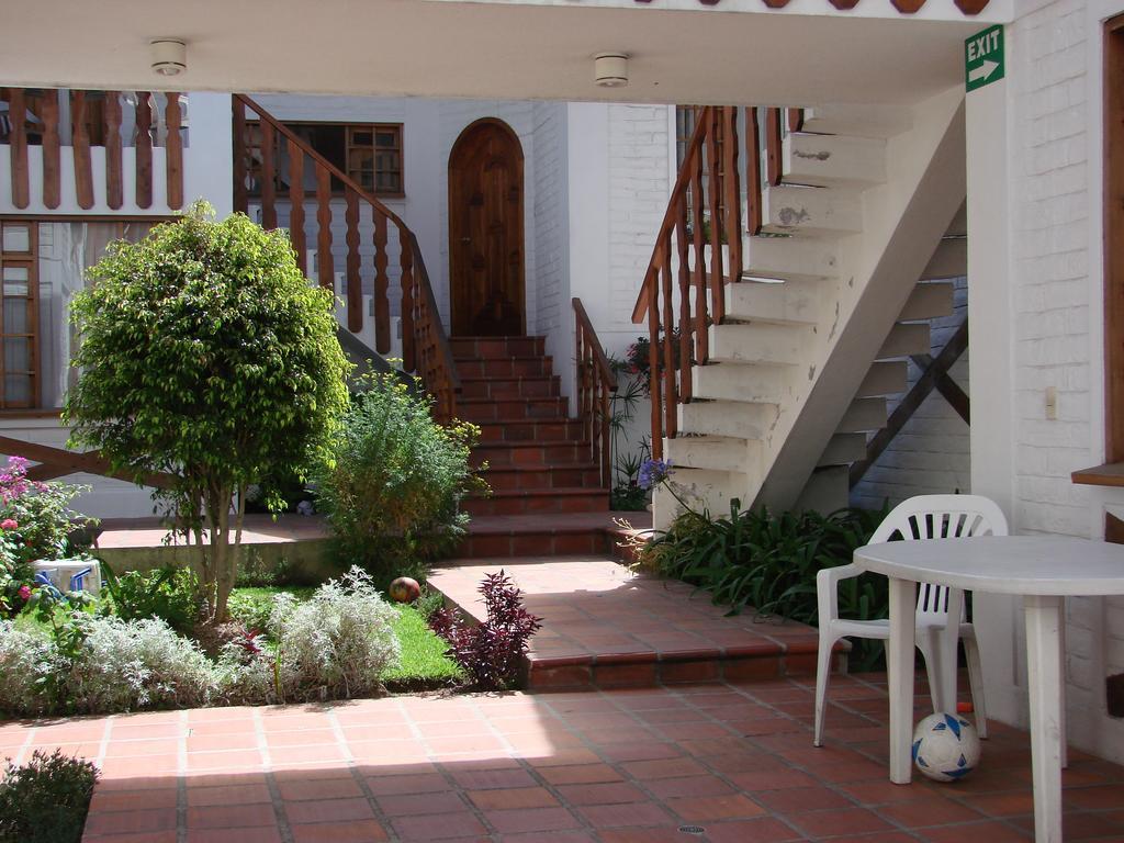 Apartamentos Los Quipus Quito Kültér fotó