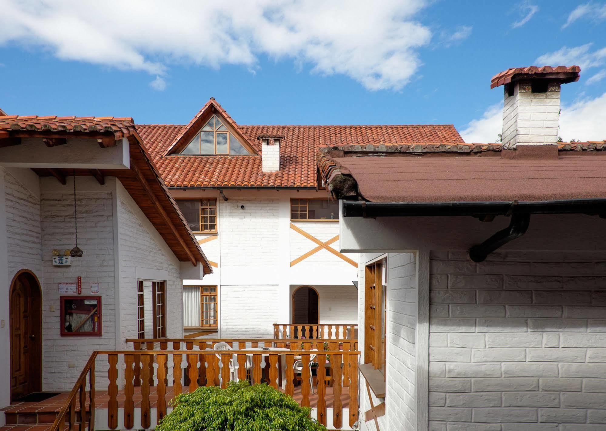 Apartamentos Los Quipus Quito Kültér fotó